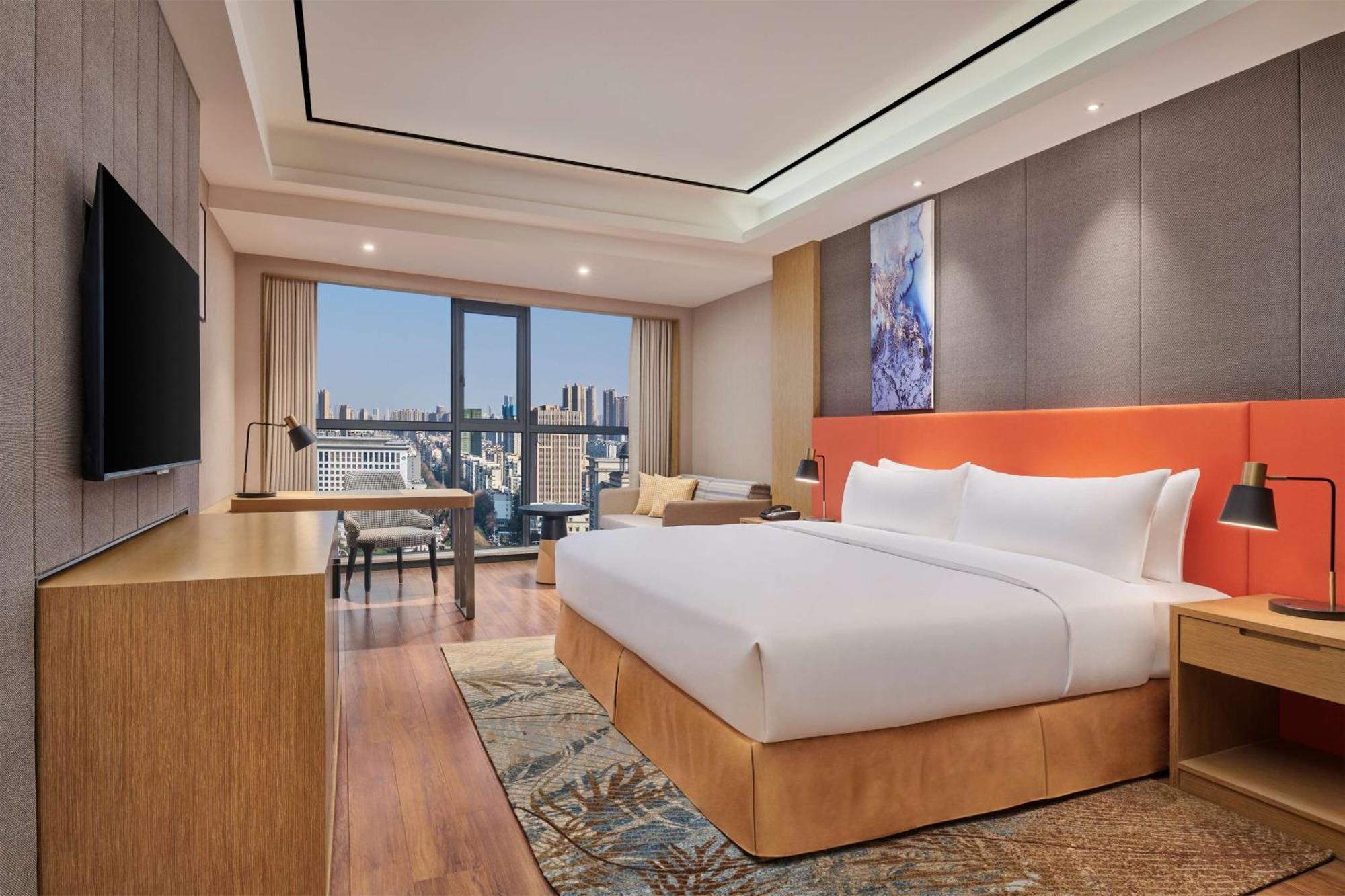 Hilton Garden Inn Wuhan Hankou Zewnętrze zdjęcie