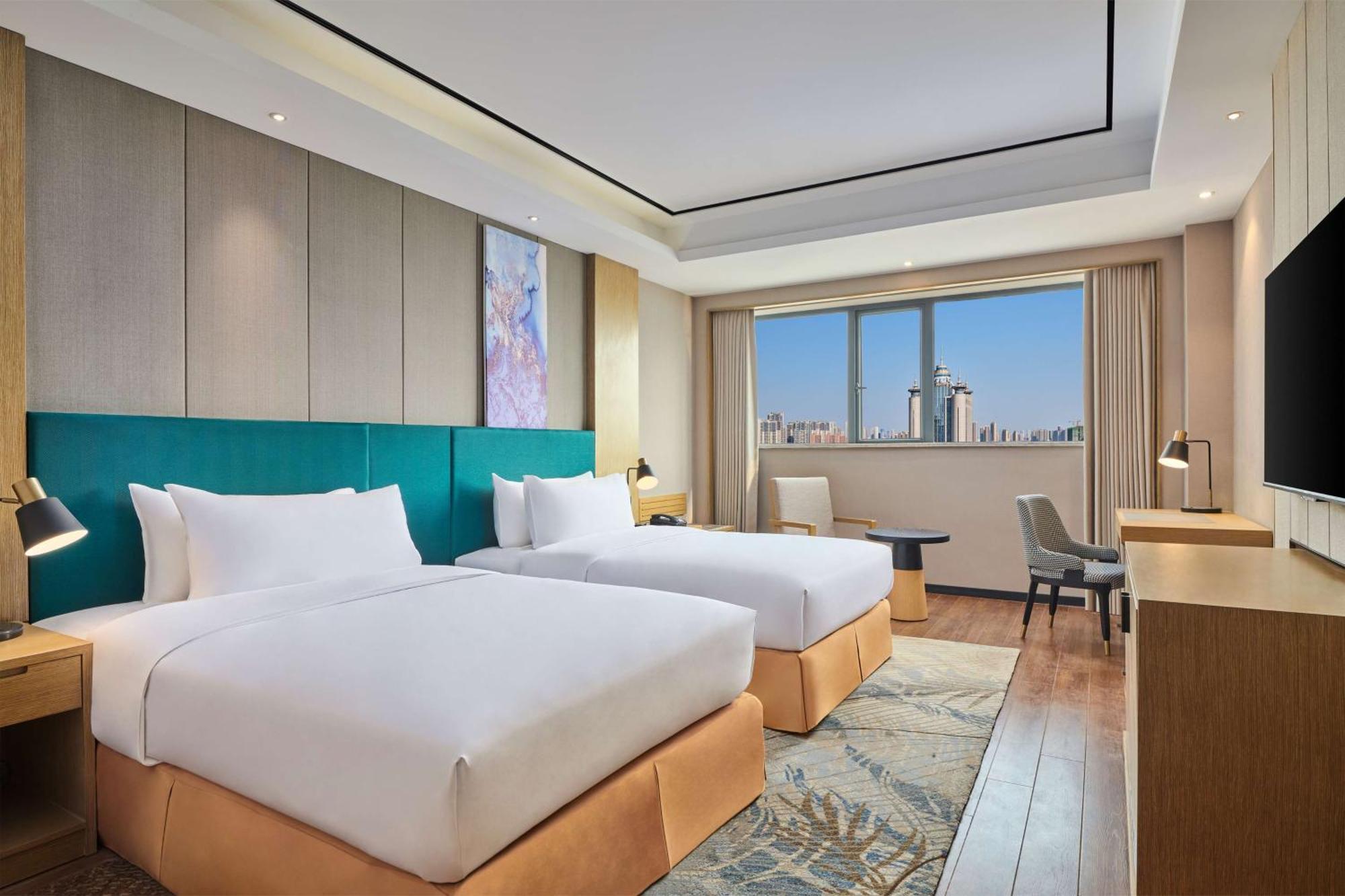 Hilton Garden Inn Wuhan Hankou Zewnętrze zdjęcie