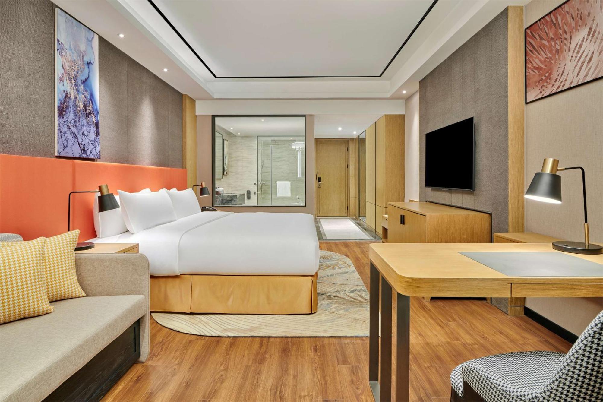 Hilton Garden Inn Wuhan Hankou Zewnętrze zdjęcie