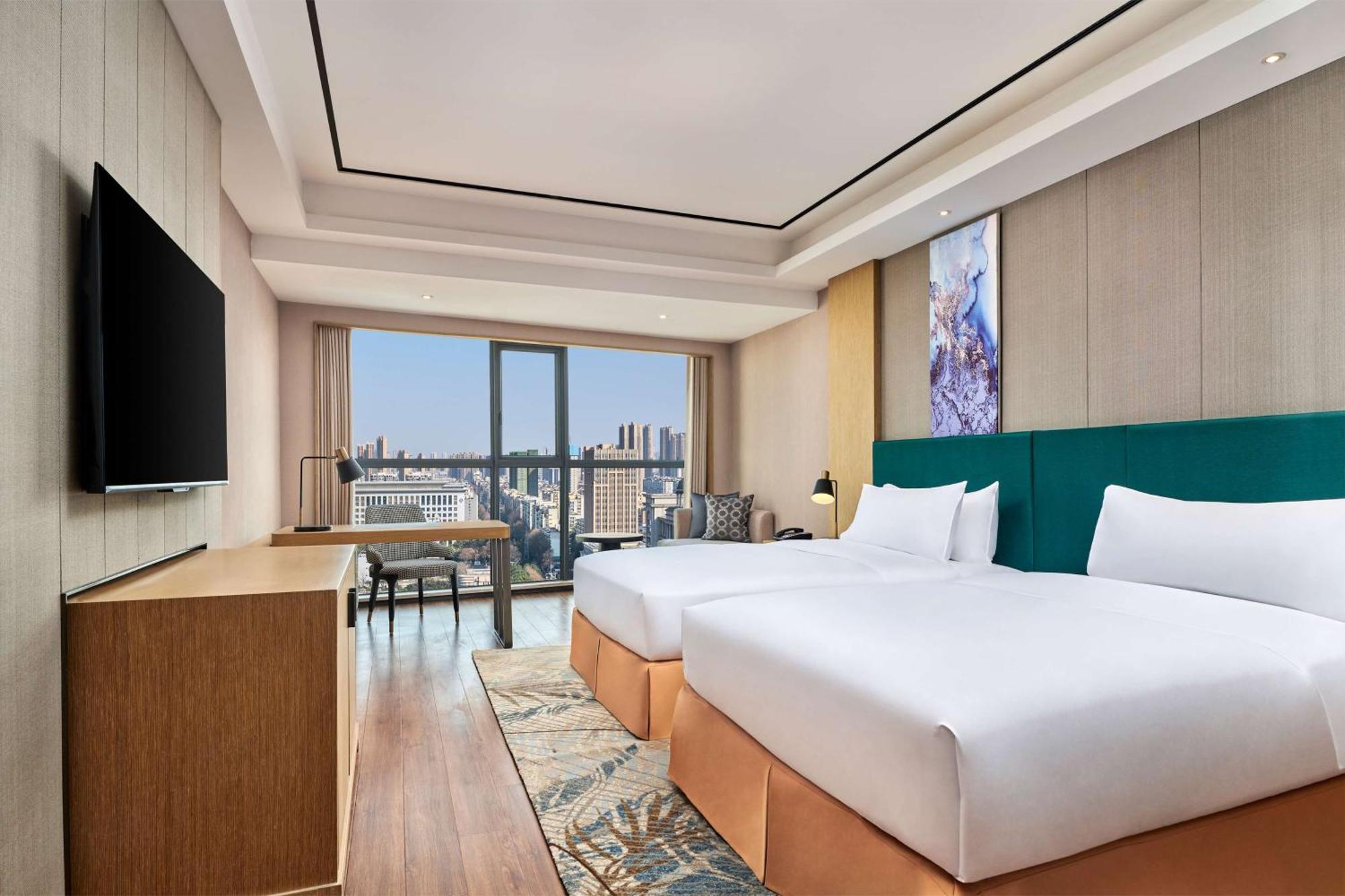 Hilton Garden Inn Wuhan Hankou Zewnętrze zdjęcie
