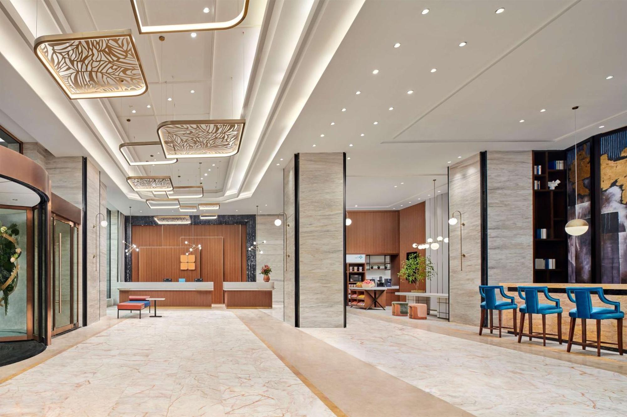 Hilton Garden Inn Wuhan Hankou Zewnętrze zdjęcie