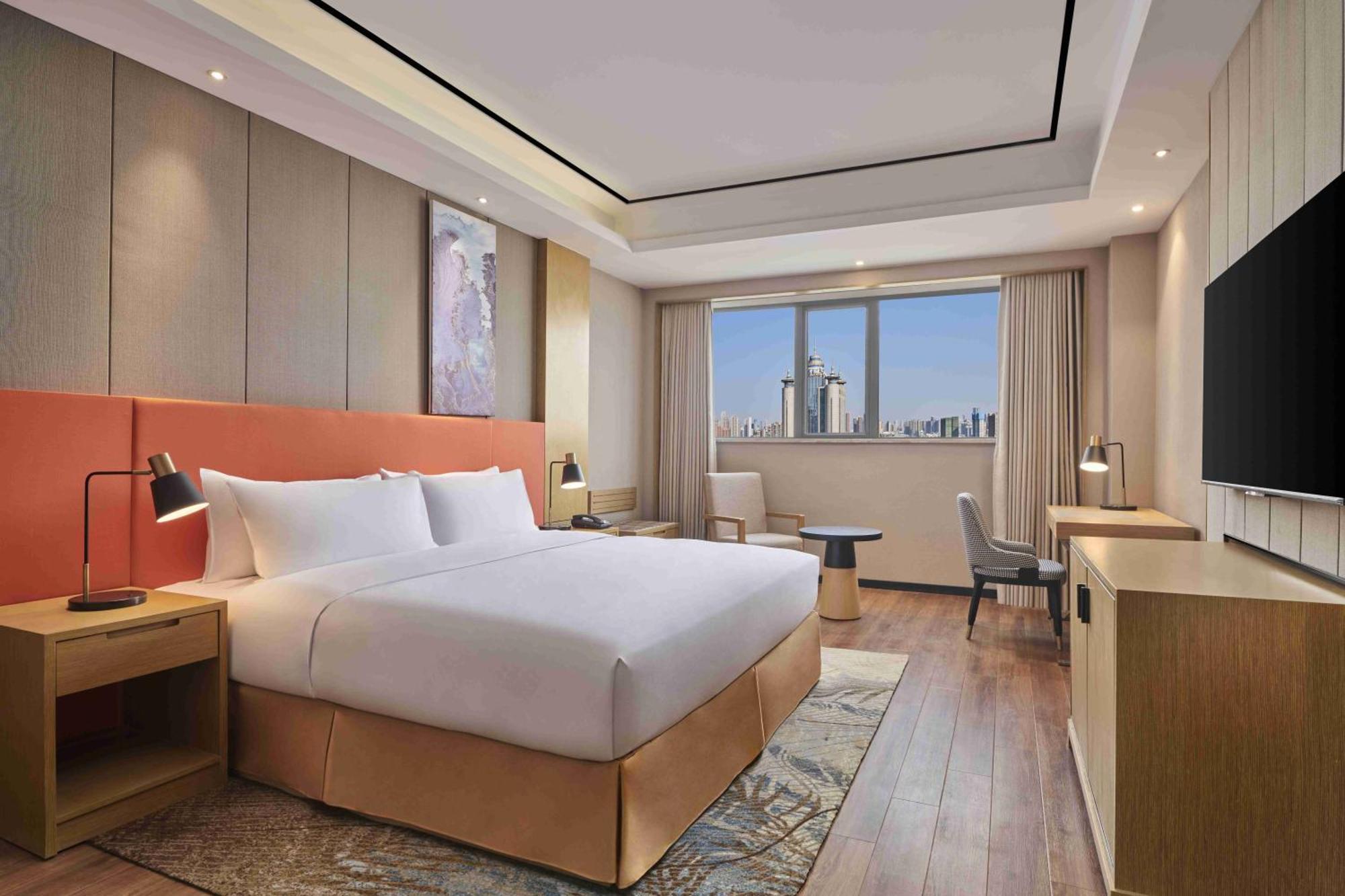 Hilton Garden Inn Wuhan Hankou Zewnętrze zdjęcie