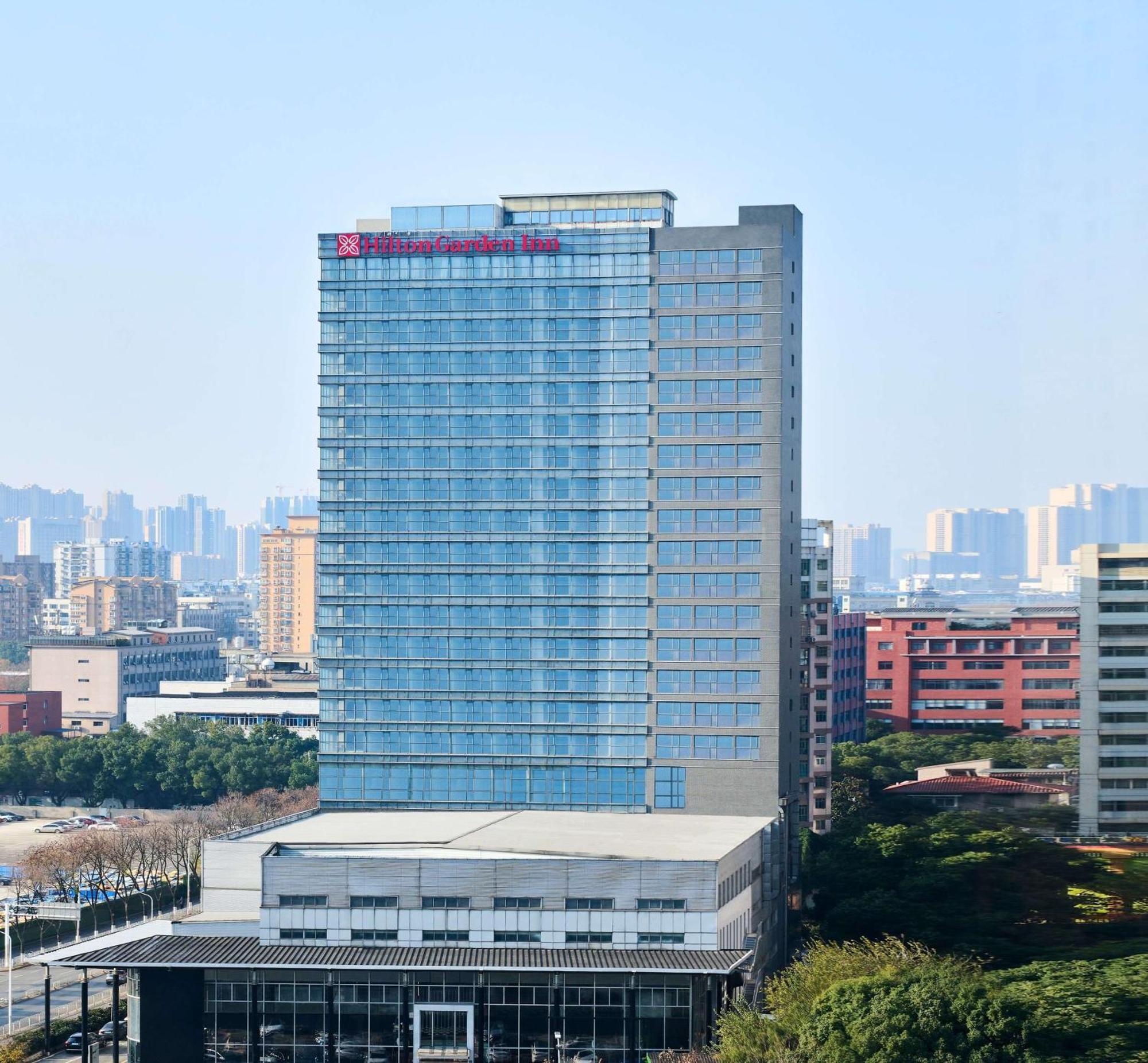 Hilton Garden Inn Wuhan Hankou Zewnętrze zdjęcie