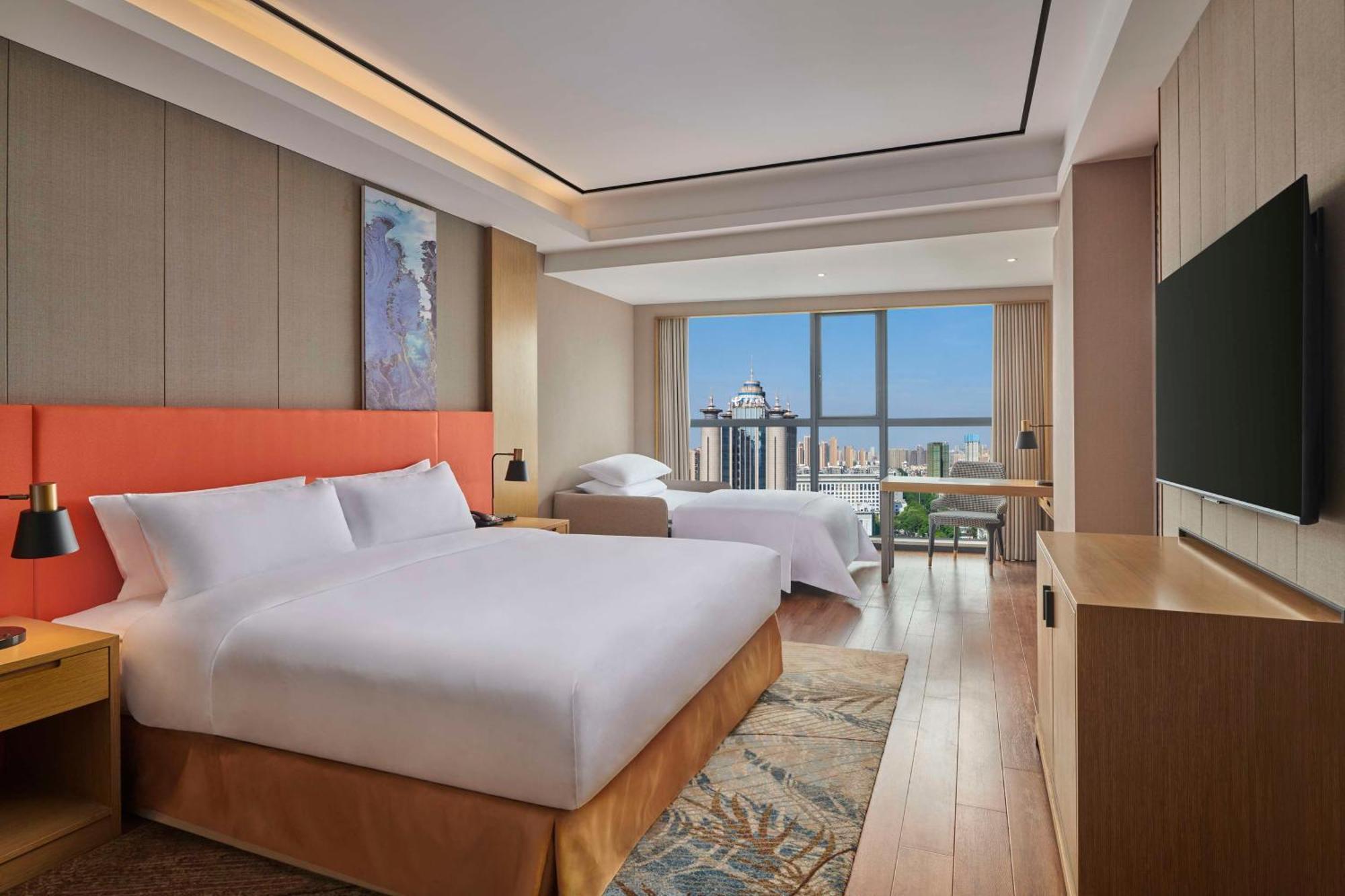 Hilton Garden Inn Wuhan Hankou Zewnętrze zdjęcie